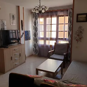https://cozy-apartment-near-the-ocean.in-canary-islands.com