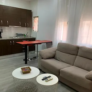 https://el-piso-de-ao.hotelsinnerja.org