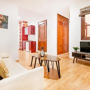 https://plaza-de-la-merced-lamos-40.hotelsinnerja.org